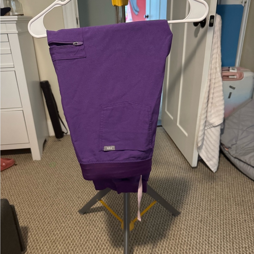 Figs Digital Purple Zamora Scrub pant